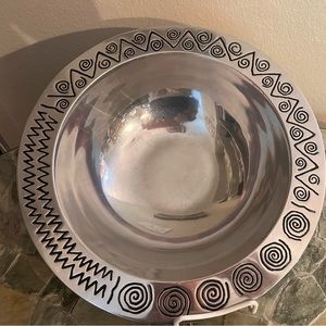 12 1/2 inch bowl with 9 1/4 interior opening. 3 1/4 inch high.